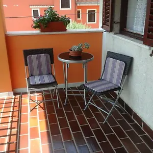 https://lili-rovinj.in-istria.net